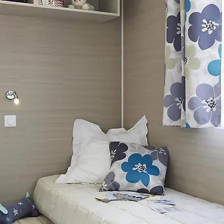 Hotel La Cailletiere - Mobil-home 3*